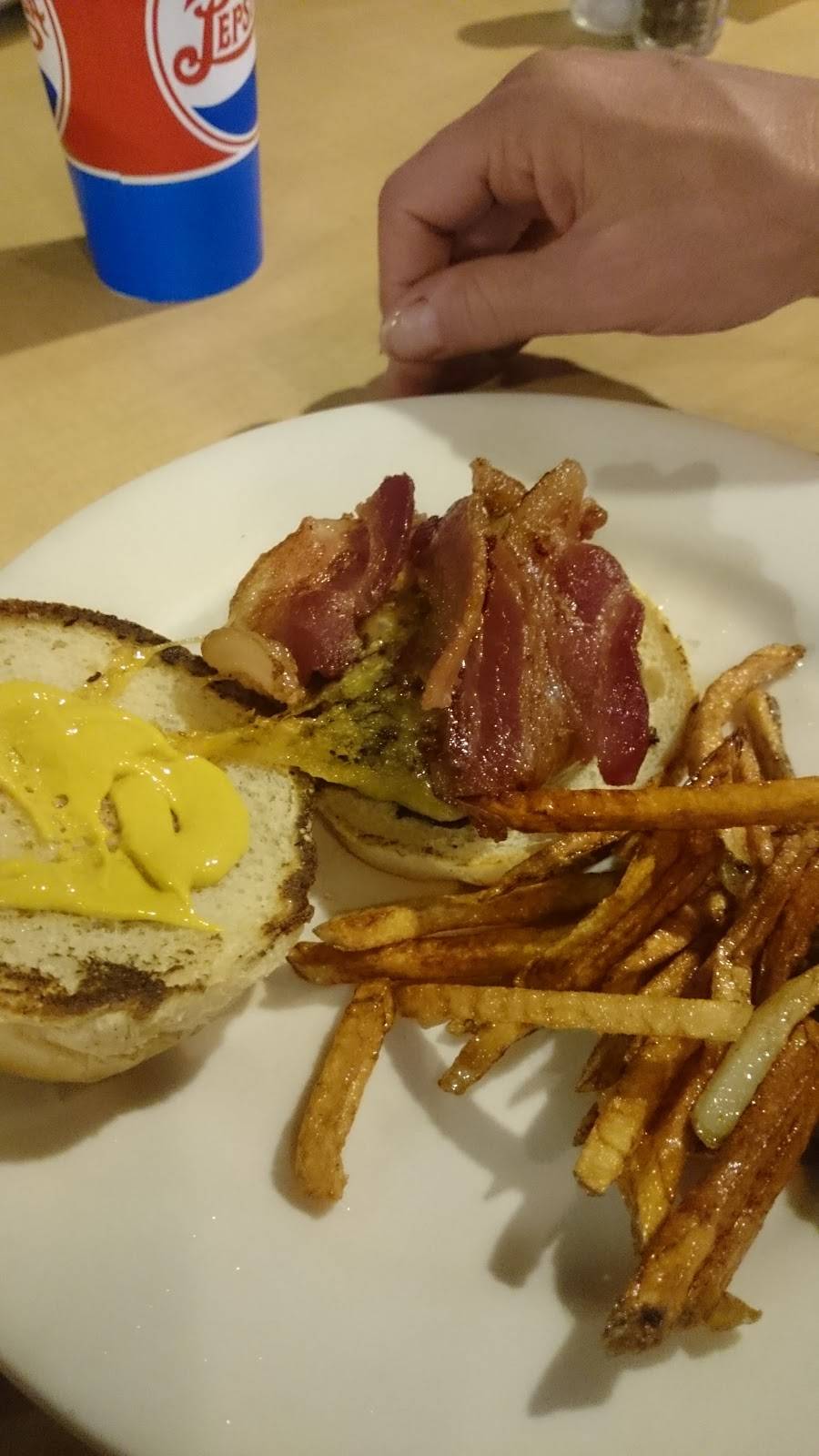 Goose & Chey’s | restaurant | 877 N Lake Blvd, Tahoe City, CA 96145, USA | 5308071003 OR +1 530-807-1003