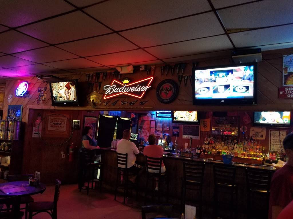 Elm Hill Tavern | restaurant | 1941 Elm Hill Pike, Nashville, TN 37210, USA | 6158725445 OR +1 615-872-5445