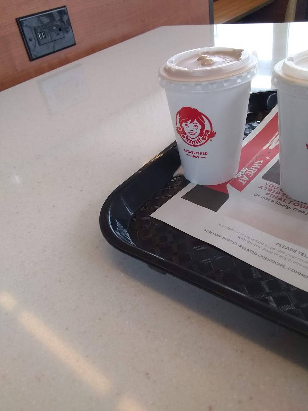 Wendys | restaurant | 6860-6872 Center St, Mentor, OH 44060, USA | 4402050247 OR +1 440-205-0247