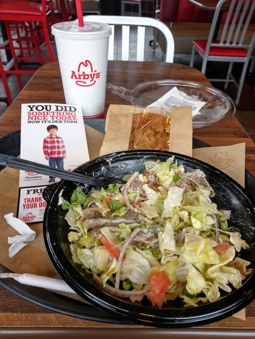 Arbys | restaurant | 1331 24th St, Port Huron, MI 48060, USA | 8109845820 OR +1 810-984-5820