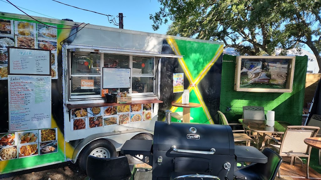 Chef Champion Kitchen | restaurant | 42 Eglin Pkwy SE, Fort Walton Beach, FL 32548, USA | 8509794467 OR +1 850-979-4467