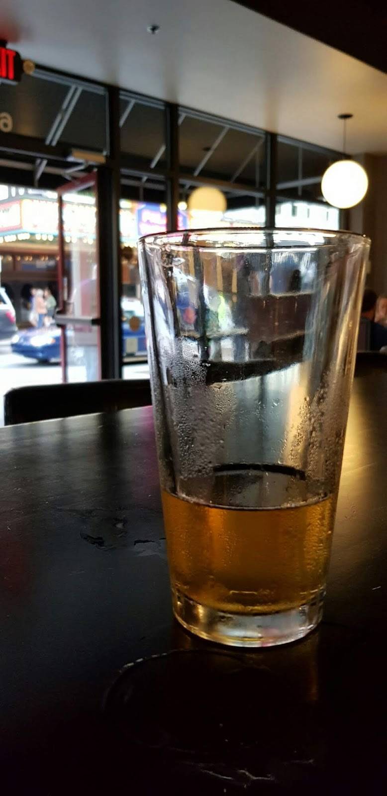 Encore on 4th | restaurant | 630 S 4th St, Louisville, KY 40202, USA | 5025870526 OR +1 502-587-0526