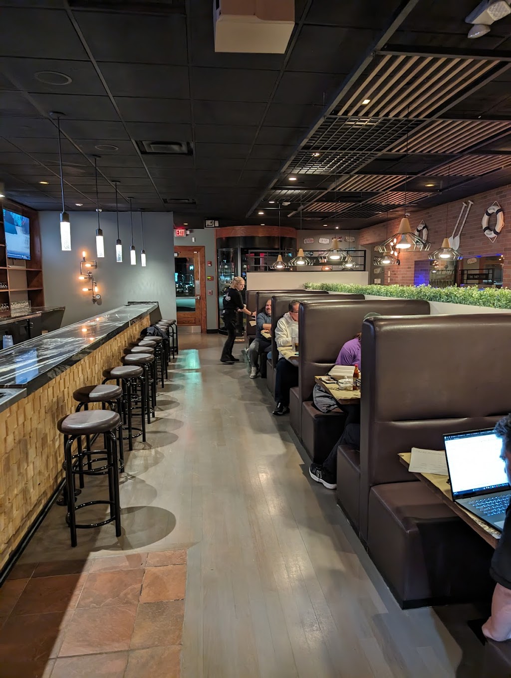 Tasty Crab Cajun Seafood | restaurant | 9310 Skokie Blvd, Skokie, IL 60077, USA | 8472130272 OR +1 847-213-0272