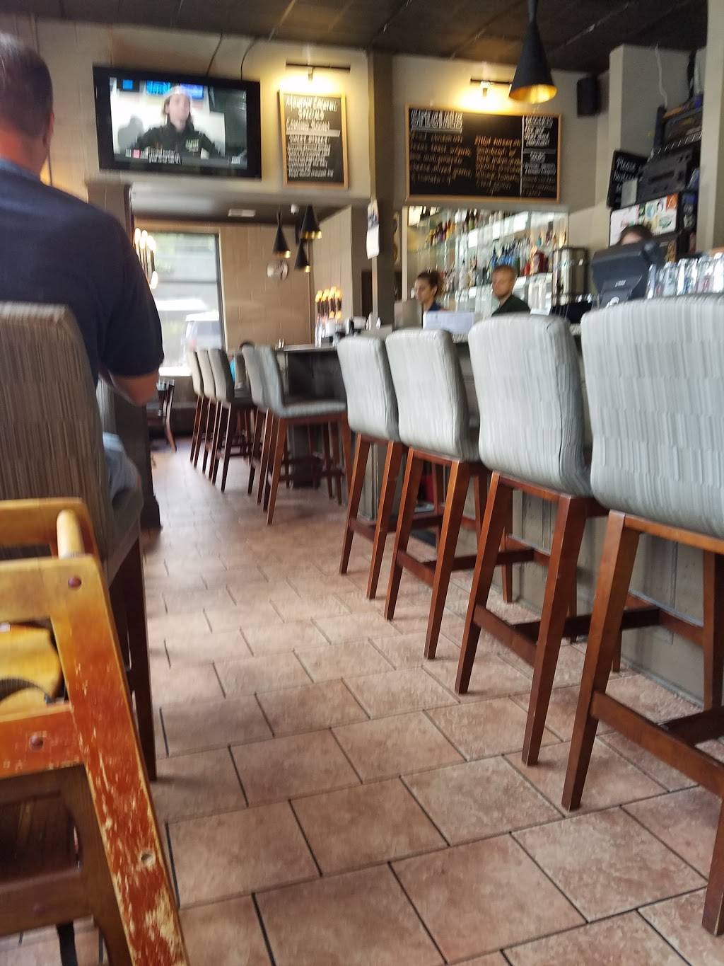 Lindley Park Filling Station | restaurant | 2201 Walker Ave, Greensboro, NC 27403, USA | 3362742144 OR +1 336-274-2144