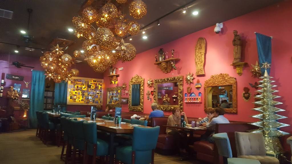 Casa Tina Mexican & Vegetarian Cuisine | restaurant | 365 Main St, Dunedin, FL 34698, USA | 7277349226 OR +1 727-734-9226