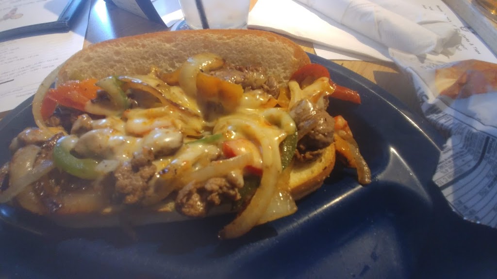 Moose Henris Grille Cork and Taps | restaurant | 260 W White Mountain Blvd, Lakeside, AZ 85929, USA | 9283685127 OR +1 928-368-5127