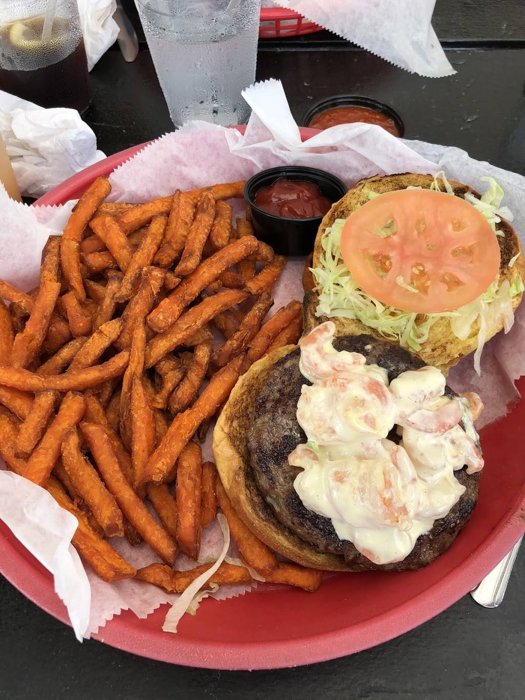 Pops Seafood Shack & Grill | restaurant | 15 Railroad Pl, Island Park, NY 11558, USA | 5164327677 OR +1 516-432-7677