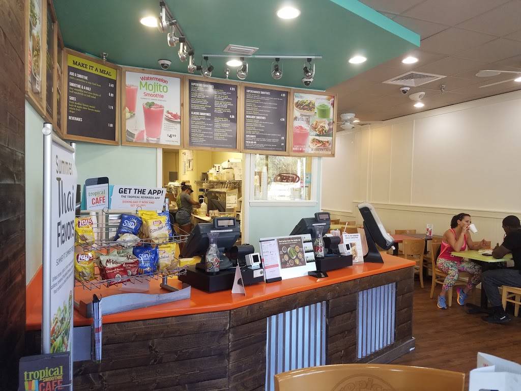 Tropical Smoothie Cafe | restaurant | 1500 Beville Rd #702, Daytona Beach, FL 32114, USA | 3862651911 OR +1 386-265-1911