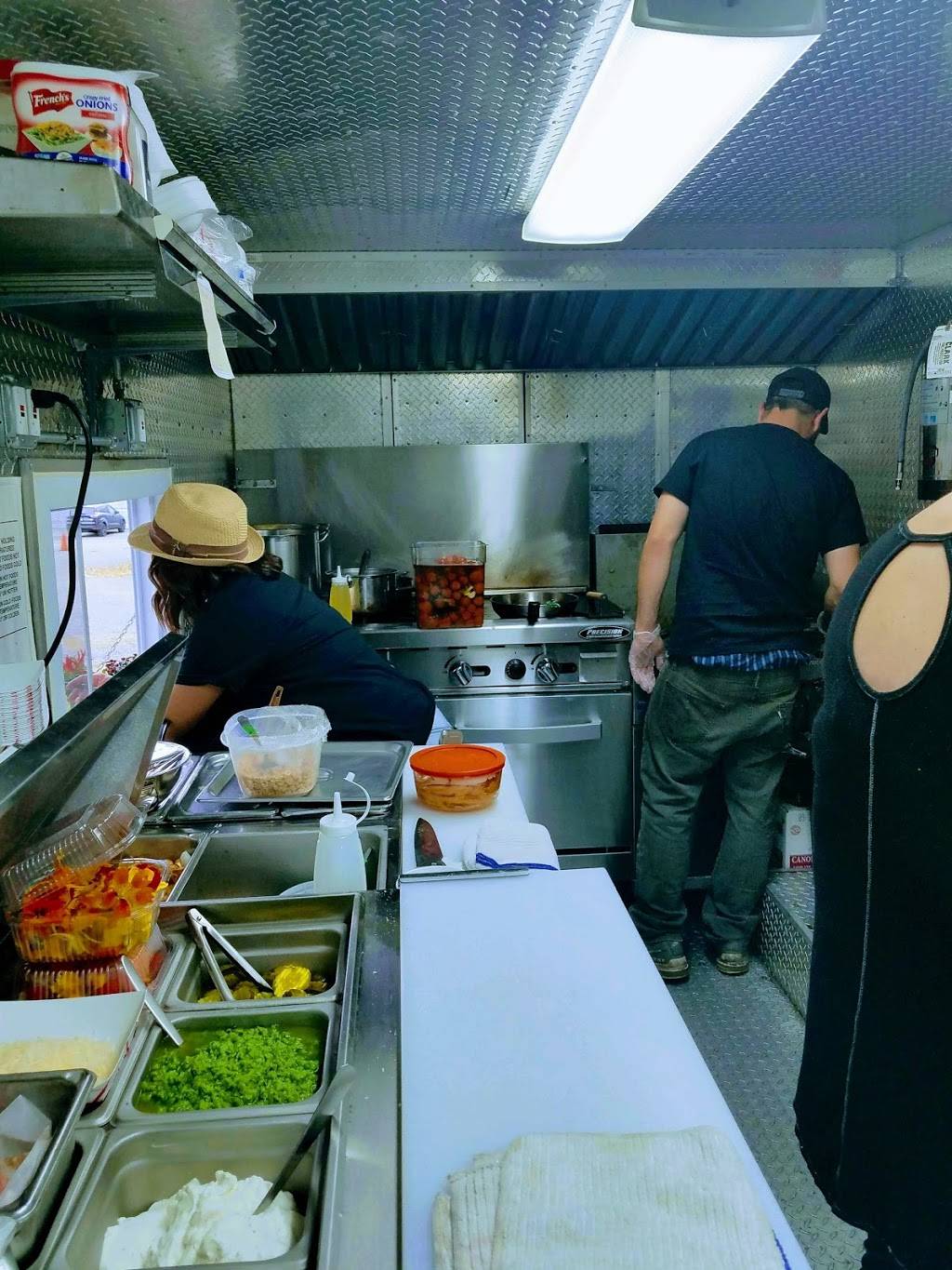 Rustic Streats | restaurant | Mt Pleasant St, Norwich, CT 06360, USA | 8602042940 OR +1 860-204-2940