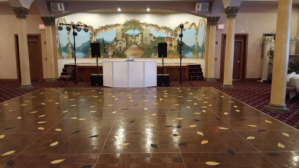 La Pizzaria | restaurant | 3656 Dressler Rd NW, Canton, OH 44718, USA | 3304774700 OR +1 330-477-4700