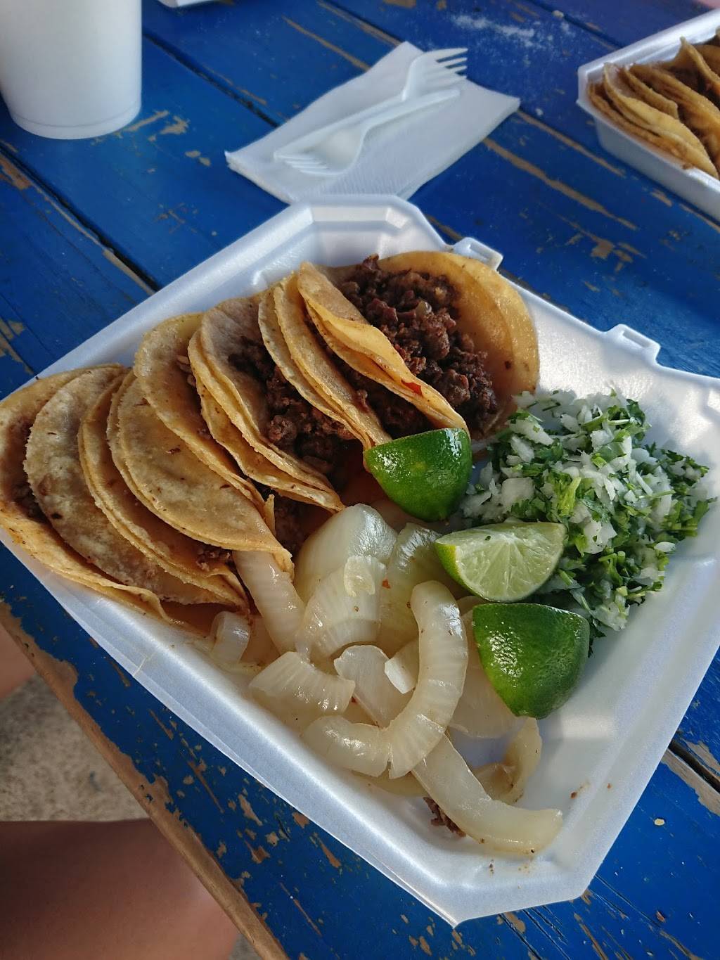 Paisanos Taqueria | restaurant | 501 S Stemmons Fwy, Lewisville, TX 75067, USA | 9727750213 OR +1 972-775-0213