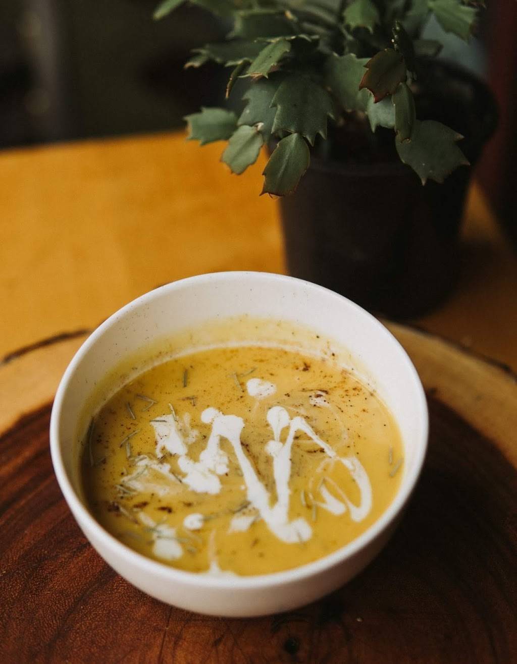 Rivers Coffeehouse & Bistro | restaurant | 212 Main Ave, Morton, WA 98356, USA | 3604963368 OR +1 360-496-3368