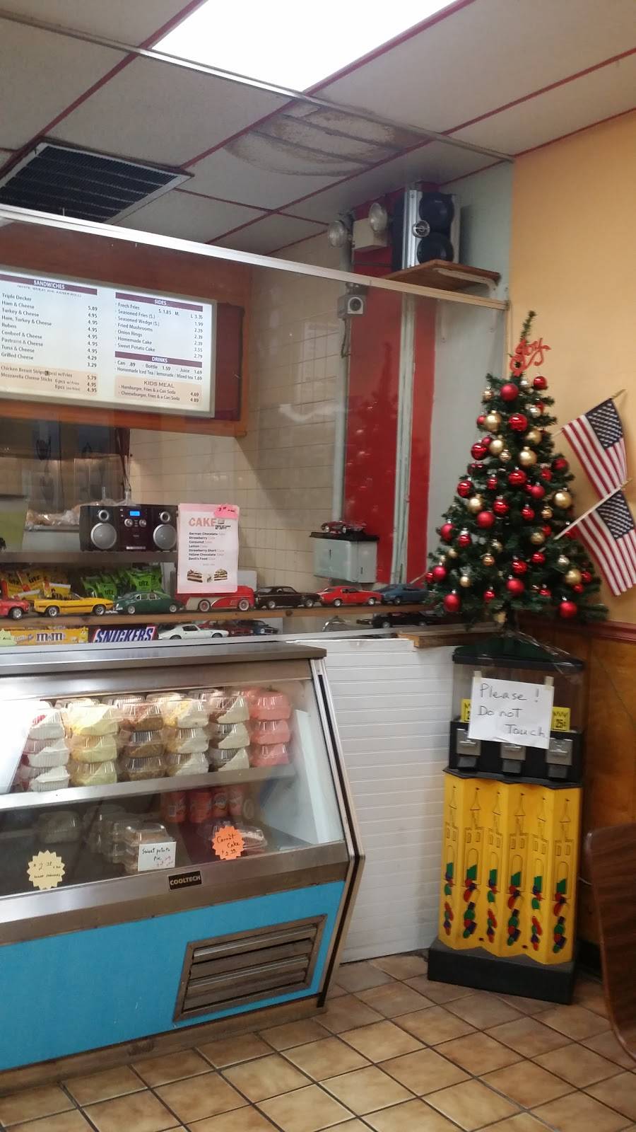 Jiffy Shoppes | restaurant | 6212 Marlboro Pike, District Heights, MD 20747, USA | 3017365100 OR +1 301-736-5100