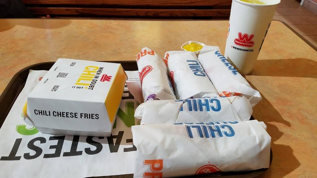 Wienerschnitzel | restaurant | 42741 45th St W, Lancaster, CA 93536, USA | 6617180433 OR +1 661-718-0433