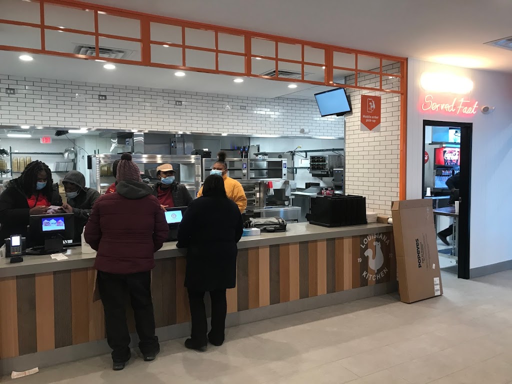 Popeyes Louisiana Kitchen | restaurant | 4002 E Washington Ave, Madison, WI 53704, USA | 3314572303 OR +1 331-457-2303