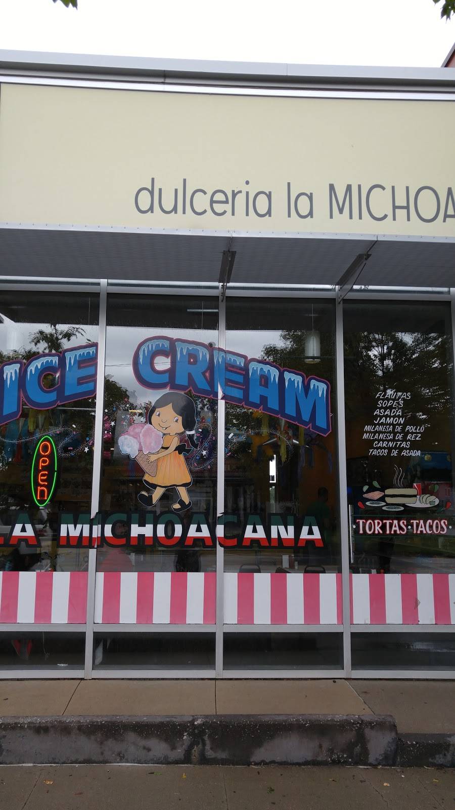 Paleteria La Michoacana | restaurant | 1552 E Grand Ave, Des Moines, IA 50316, USA | 5152650696 OR +1 515-265-0696