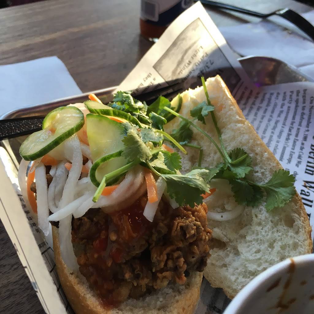 Po Mi | restaurant | 561 Gates Ave, Brooklyn, NY 11221, USA | 7188726773 OR +1 718-872-6773