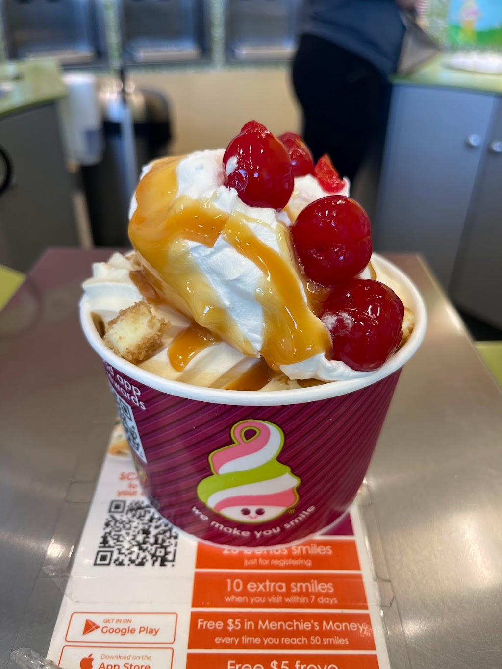 Menchies Frozen Yogurt | restaurant | 2820 Gateway St, Springfield, OR 97477, USA | 5413574262 OR +1 541-357-4262