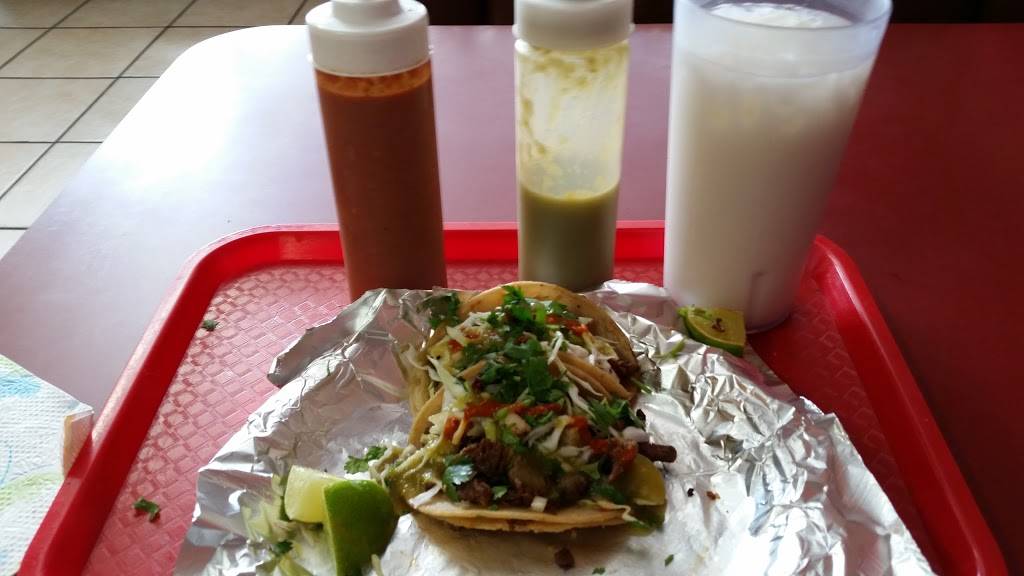 El Taco Amigo | restaurant | 201 W New York Ave, DeLand, FL 32720, USA | 3867340735 OR +1 386-734-0735