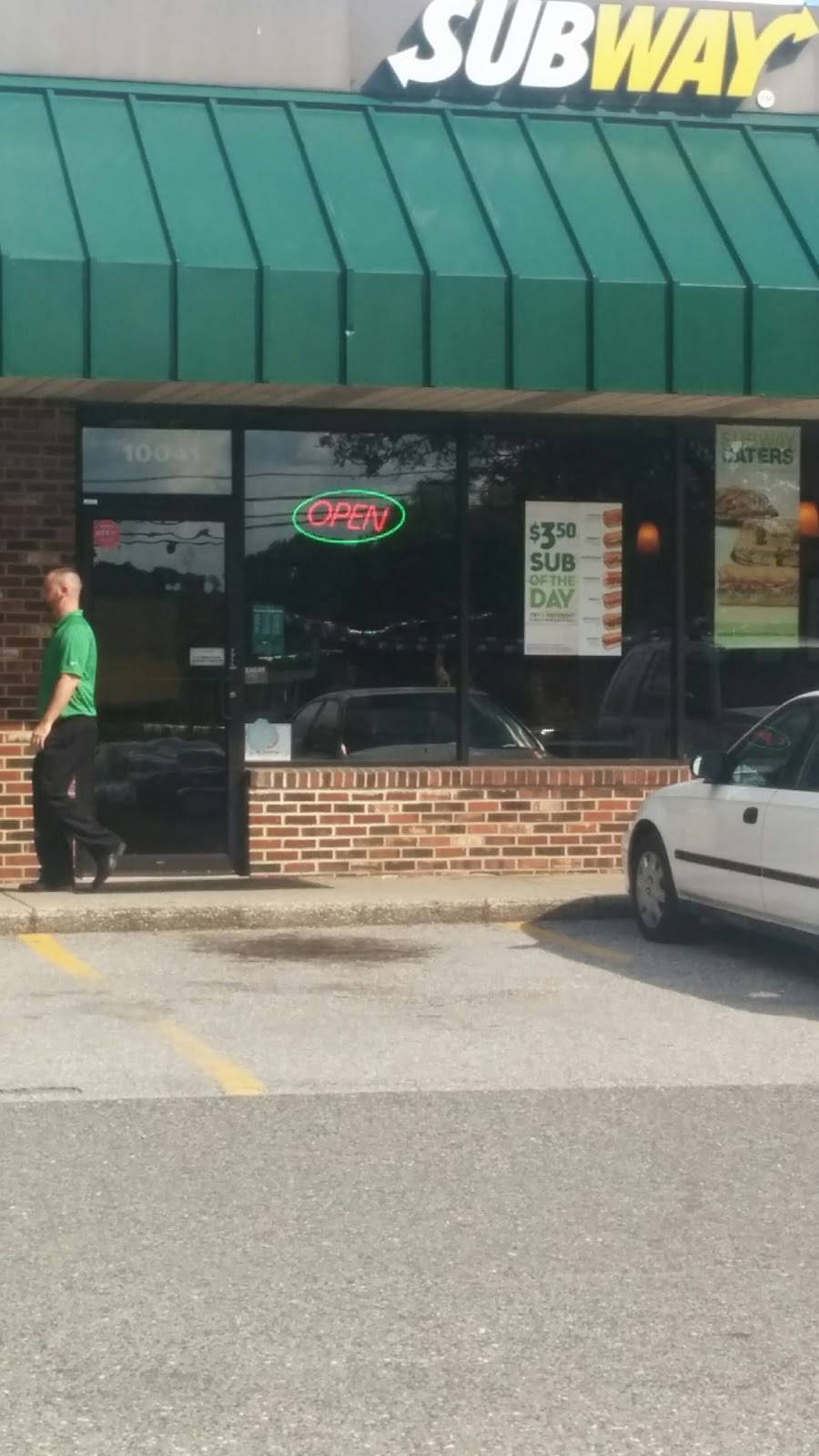 Subway Restaurants | restaurant | 10041 York Rd, Cockeysville, MD 21030, USA | 4106665199 OR +1 410-666-5199