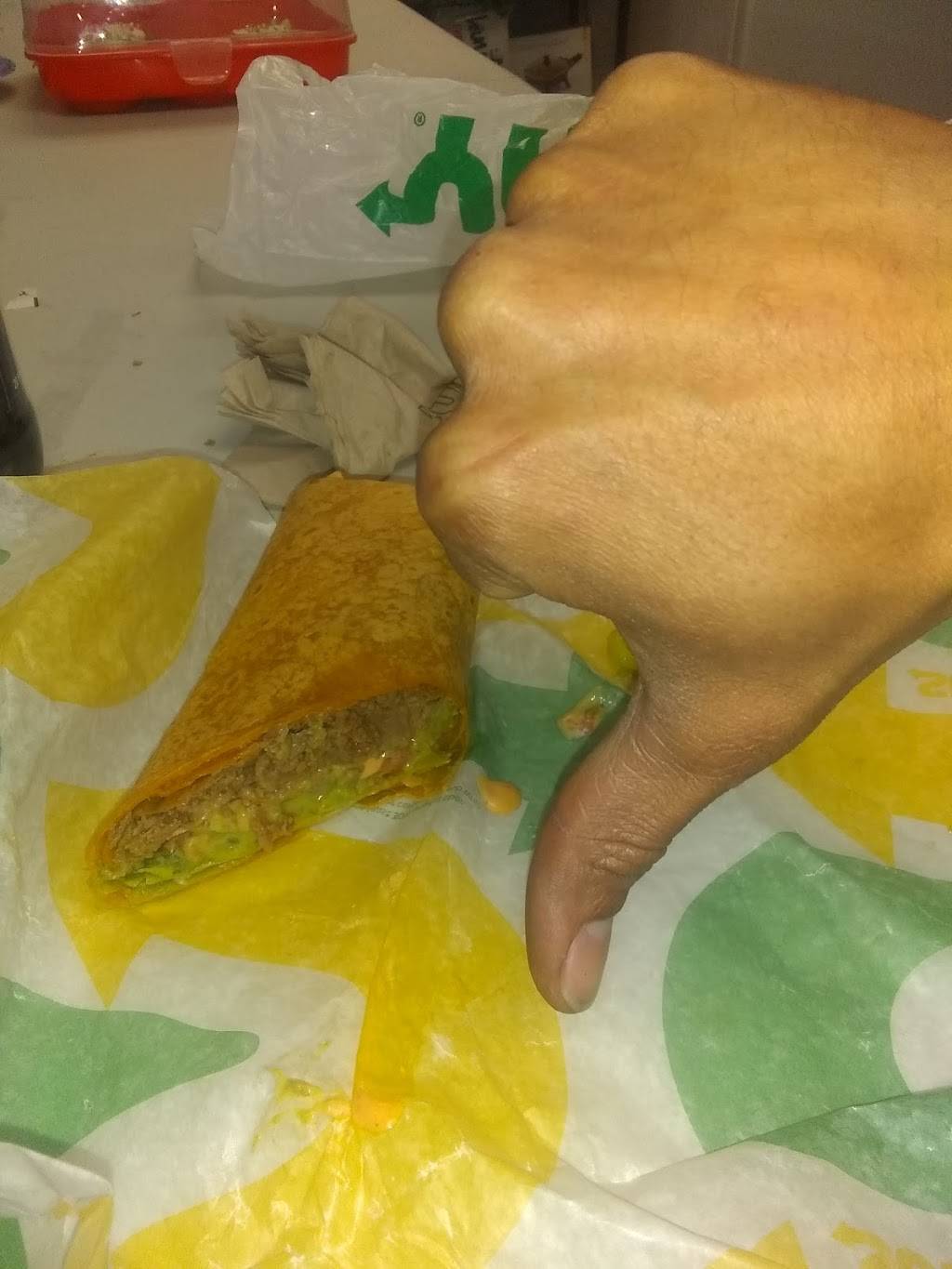 Subway | meal takeaway | 151 SW 48th St, Lincoln, NE 68521, USA | 4024775856 OR +1 402-477-5856