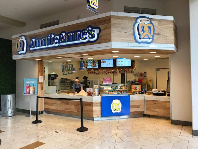 Auntie Annes | restaurant | 575 Bellevue Square Space 2040, Bellevue, WA 98004, USA | 4256378990 OR +1 425-637-8990