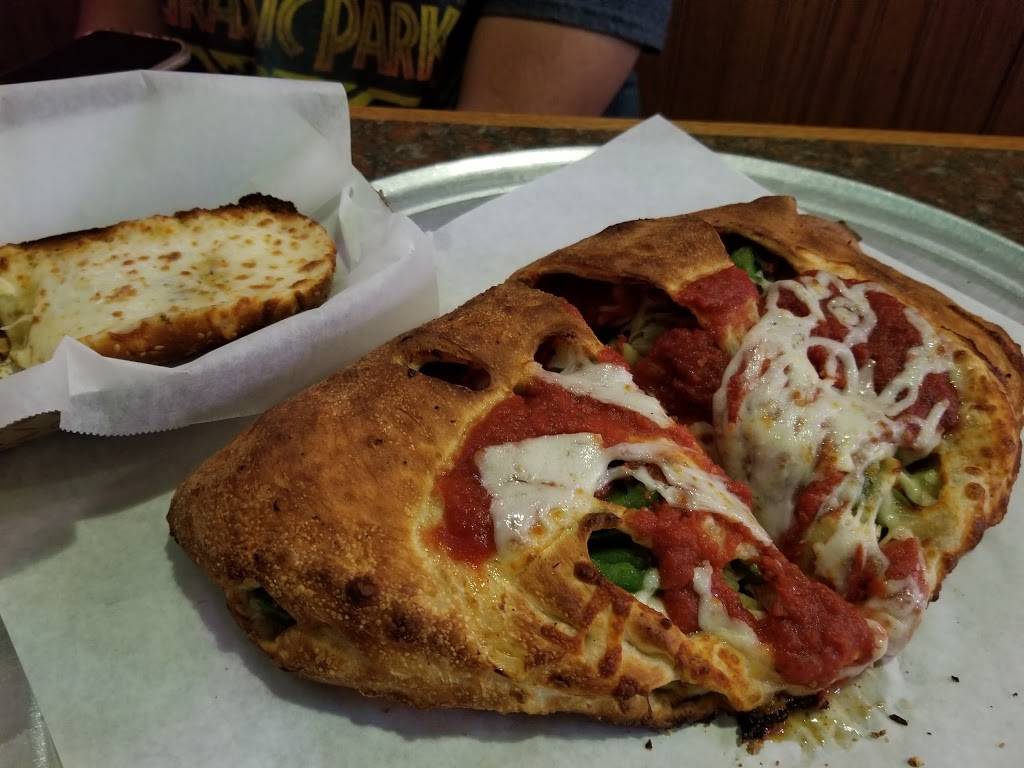 Pizza Factory | restaurant | 12275 Apple Valley Rd, Apple Valley, CA 92308, USA | 7602477477 OR +1 760-247-7477