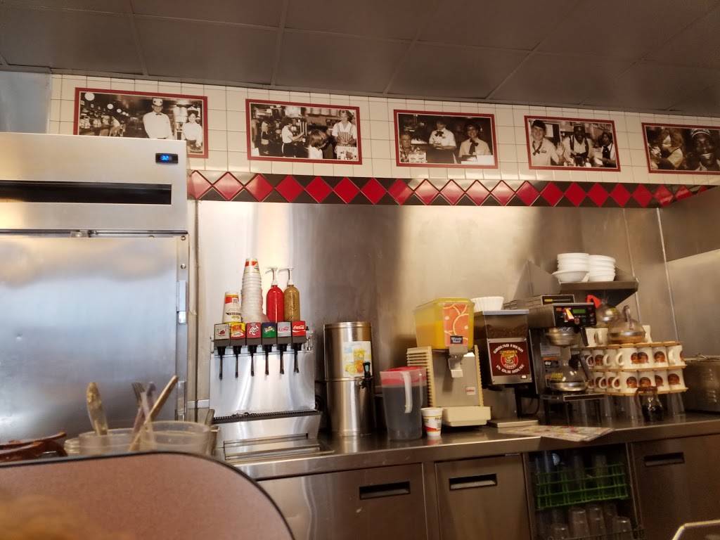 Waffle House | meal takeaway | 4212 27th St, Orange, TX 77630, USA | 4098829006 OR +1 409-882-9006