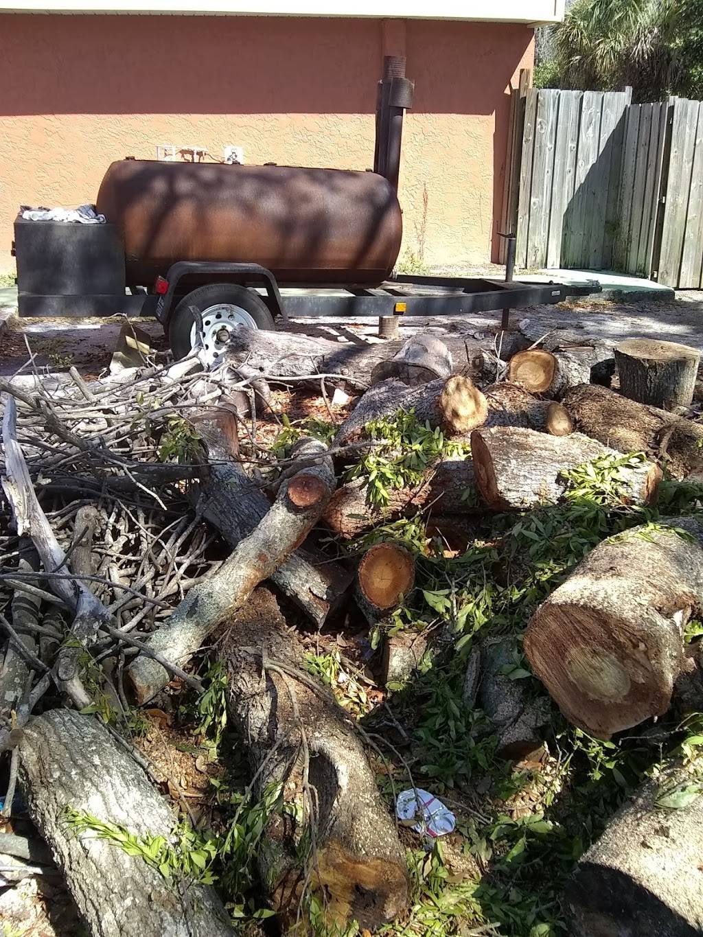 Bakers BBQ Hogley Wogley Next Generation | restaurant | 846 49th St S, St. Petersburg, FL 33707, USA | 7276231125 OR +1 727-623-1125