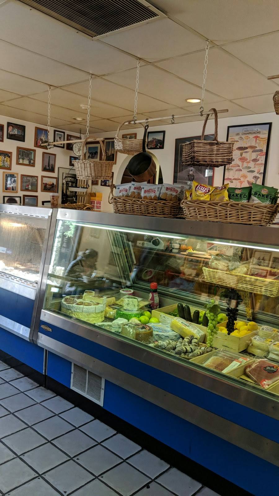 Les Delices De France | restaurant | 531 E Lionshead Cir #6, Vail, CO 81657, USA | 9704761044 OR +1 970-476-1044