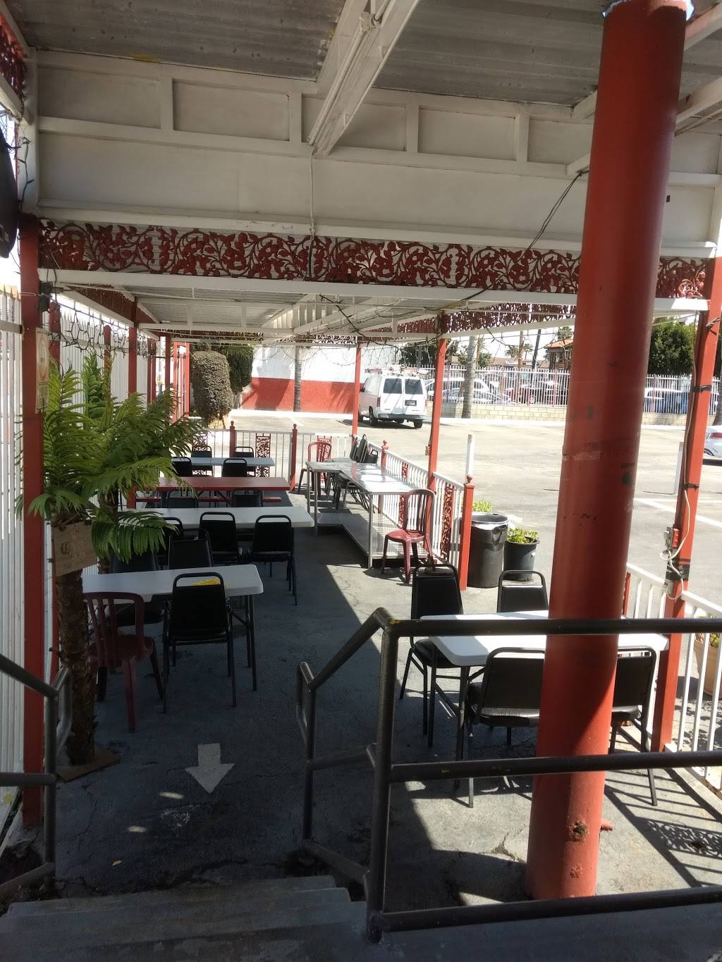 Mariscos Moni | restaurant | 4820 W Century Blvd, Inglewood, CA 90304, USA | 3104193067 OR +1 310-419-3067