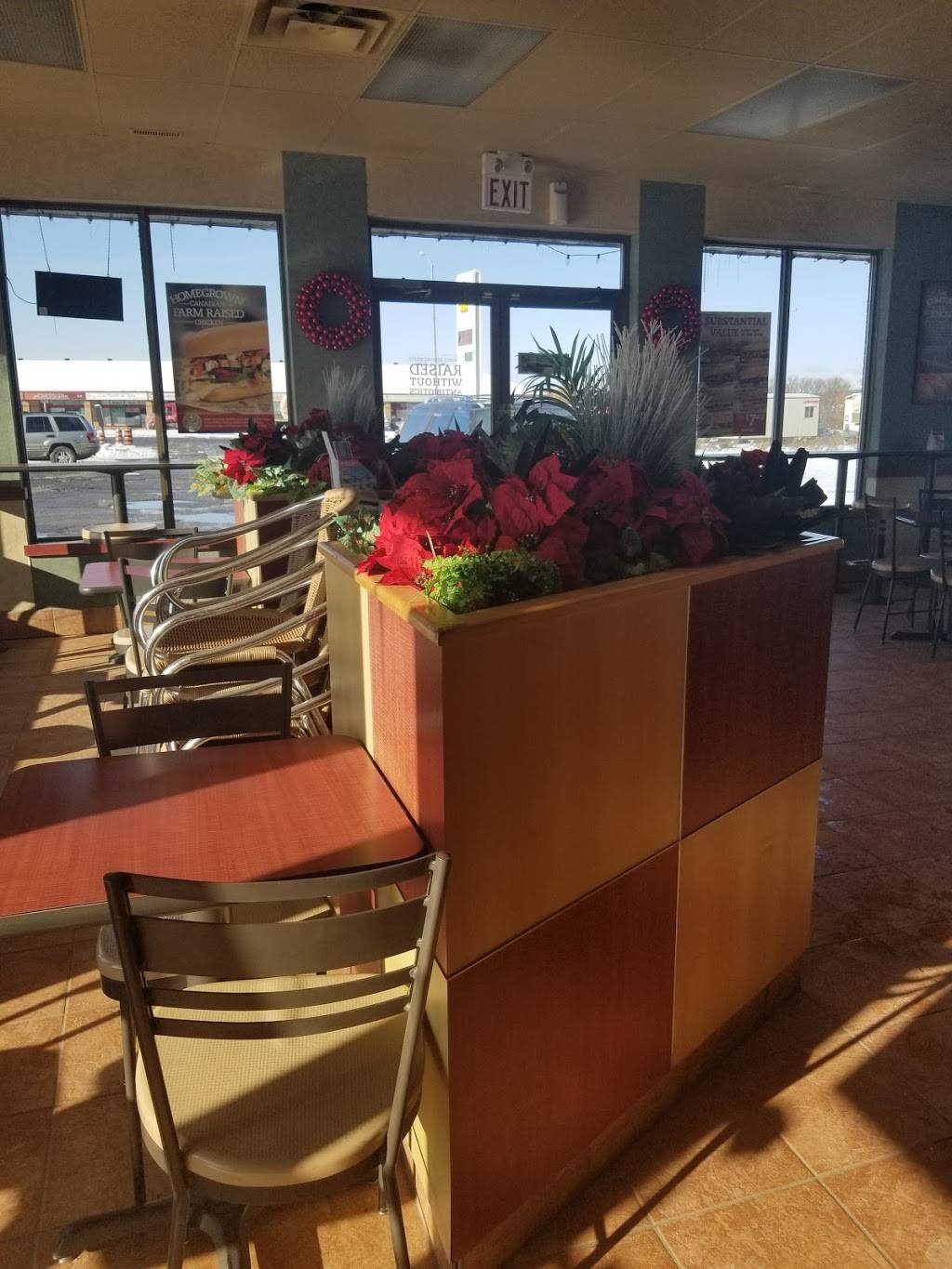 Mr.Sub | restaurant | 5964 ON-9, Schomberg, ON L0G 1T0, Canada | 9059390766 OR +1 905-939-0766