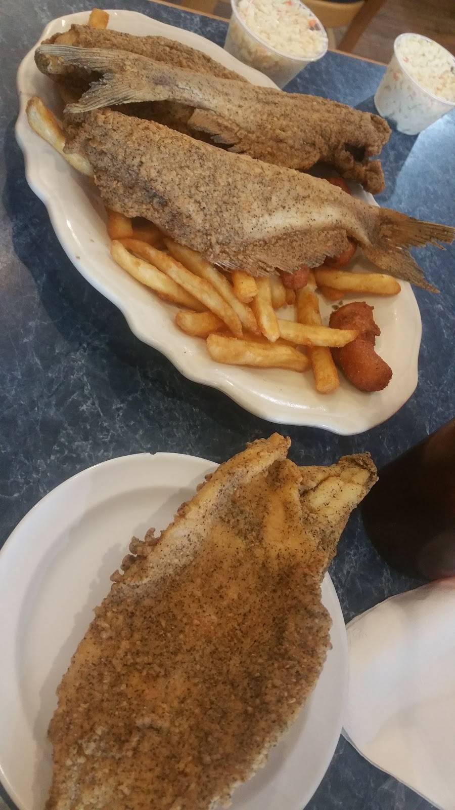 North Star Seafood Restaurant | restaurant | 3150 Dallas High Shoals Hwy, Dallas, NC 28034, USA | 7049227715 OR +1 704-922-7715