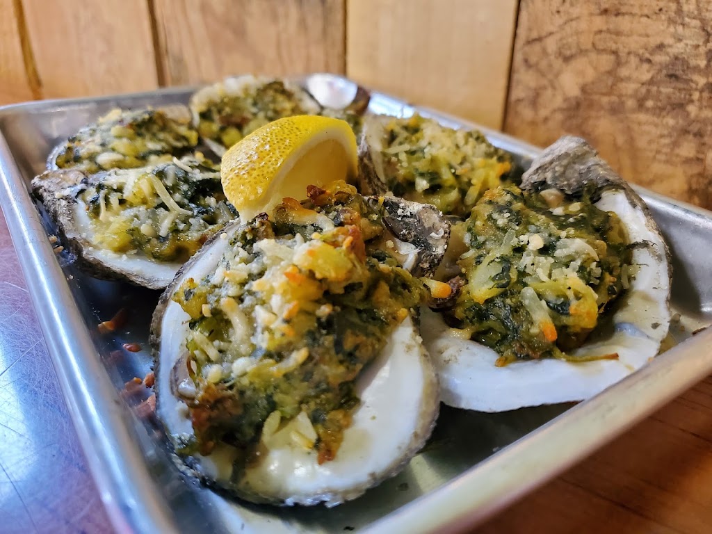 Broussards Bayou Grill - Navarre | restaurant | 8649 Gulf Blvd, Navarre, FL 32566, USA | 8503966099 OR +1 850-396-6099