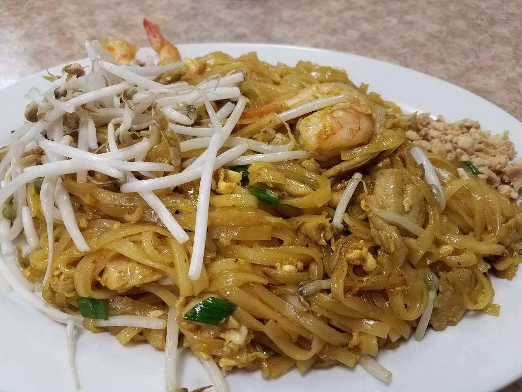 Thai Chinese II | restaurant | 43649 15th St W, Lancaster, CA 93534, USA | 6619492231 OR +1 661-949-2231