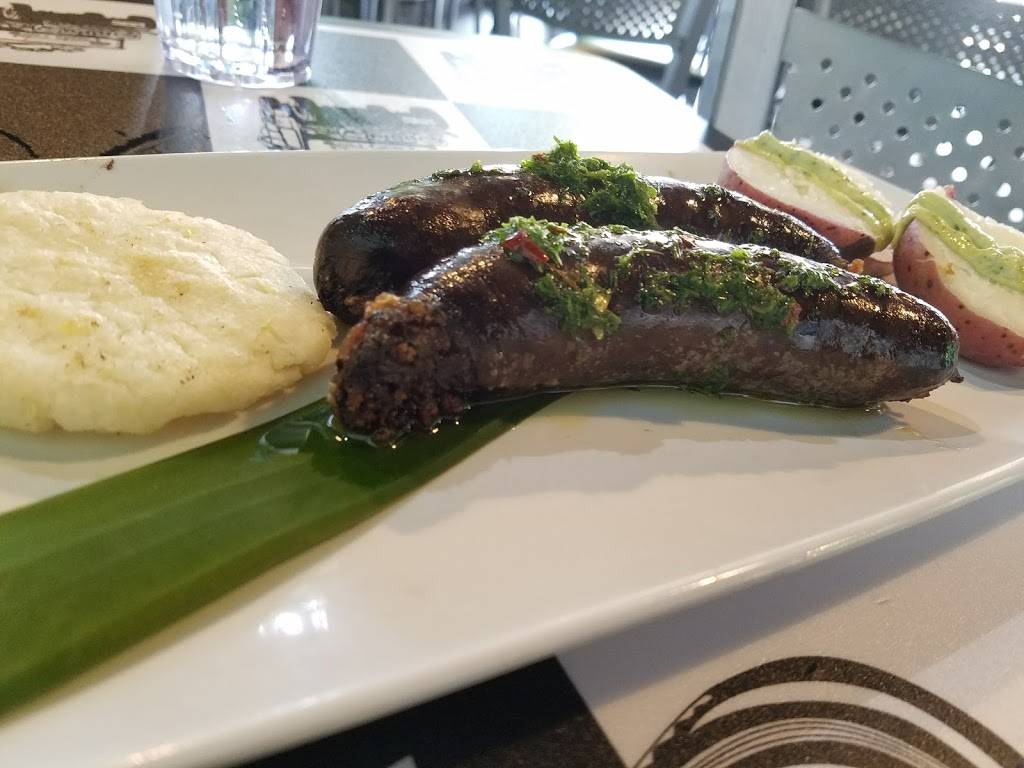 PaisasTwin Restaurant | restaurant | 9430 Richmond Ave, Houston, TX 77063, USA | 7137899292 OR +1 713-789-9292