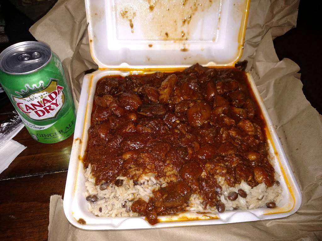 Paradise | restaurant | 1023 Blue Hills Ave, Bloomfield, CT 06002, USA | 8602430298 OR +1 860-243-0298