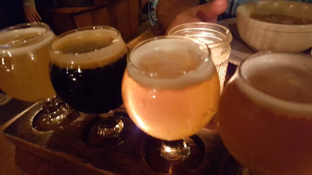 Watershed Tavern and Brewery | restaurant | 4334, 301 Adams Pond Rd, Boothbay, ME 04537, USA | 2076333411 OR +1 207-633-3411