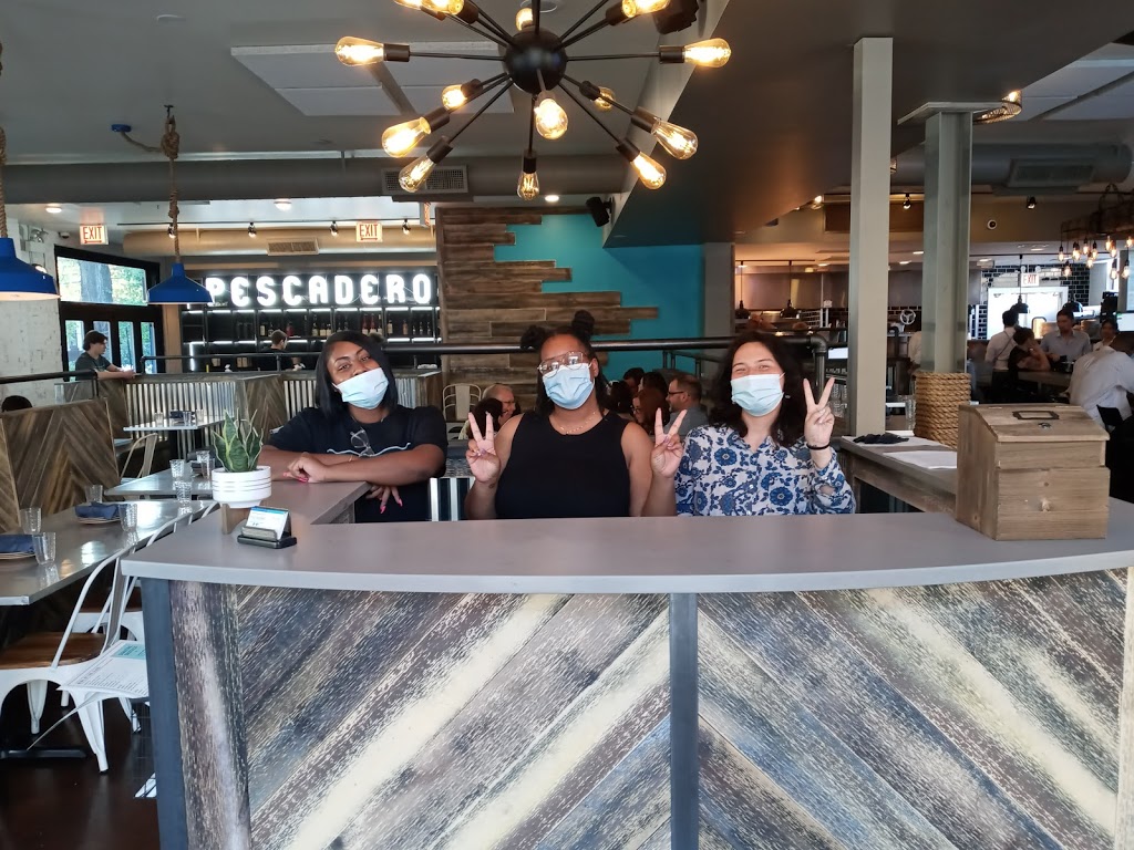 Pescadero Seafood & Oyster Bar | restaurant | 1258 W Belmont Ave, Chicago, IL 60657, USA | 7738570261 OR +1 773-857-0261