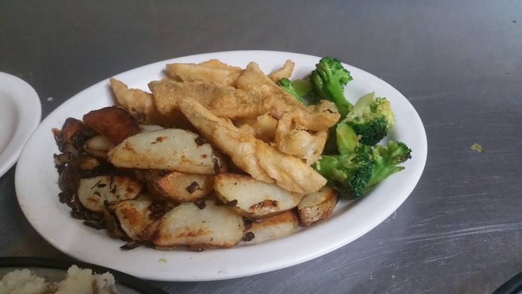 Tee Pee Motel & Restaurant | restaurant | 333 W Federal Hwy, Roscommon, MI 48653, USA | 9892750623 OR +1 989-275-0623