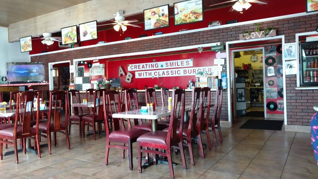 American Burger | restaurant | 738 Lighthouse Ave, Monterey, CA 93940, USA | 8313737573 OR +1 831-373-7573