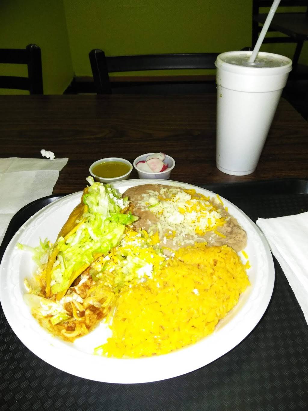 Burritos Santana | restaurant | 2721 Canyon Springs Pkwy UNIT 102, Riverside, CA 92507, USA | 9512333460 OR +1 951-233-3460