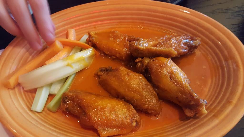 Buffalo Brothers | restaurant | 3111 Capital Blvd, Raleigh, NC 27604, USA | 9198784800 OR +1 919-878-4800