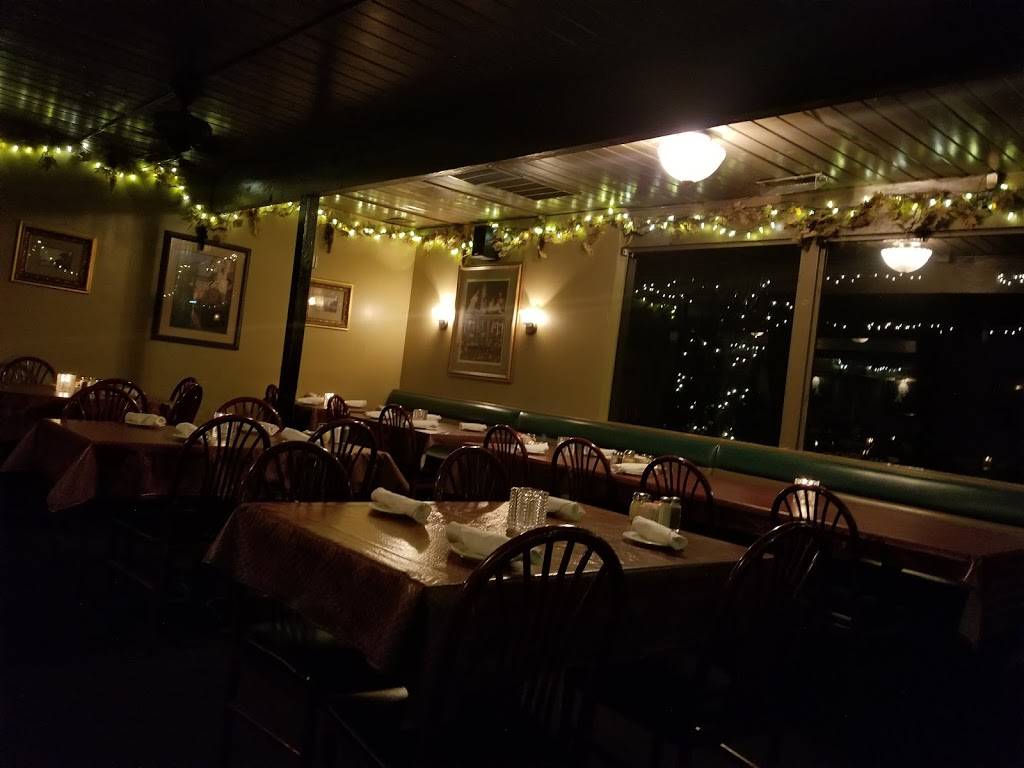 Salvatores | restaurant | 12801 E US Hwy 40, Independence, MO 64055, USA | 8167372400 OR +1 816-737-2400