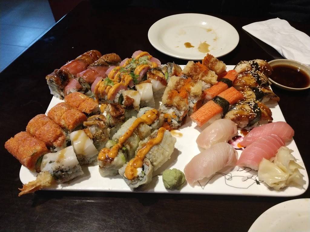 Sushi King | restaurant | 3065, 1030 E Algonquin Rd, Algonquin, IL 60102, USA | 2246787007 OR +1 224-678-7007