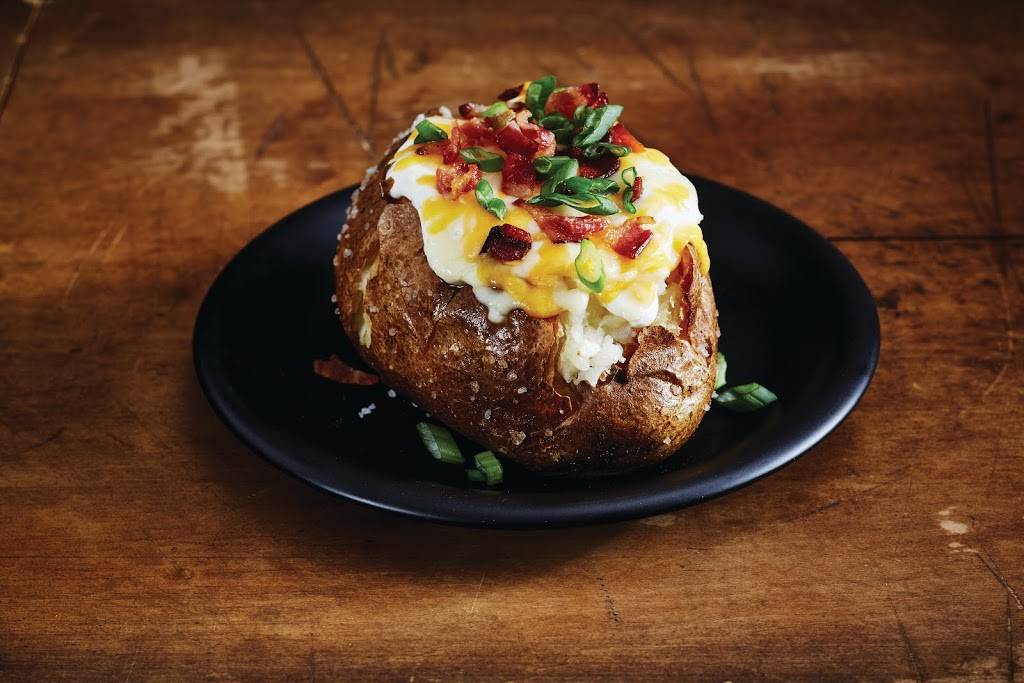 Crabby Joes Bar • Grill | restaurant | 409 Dundas St, Woodstock, ON N4S 1B8, Canada | 5195394946 OR +1 519-539-4946