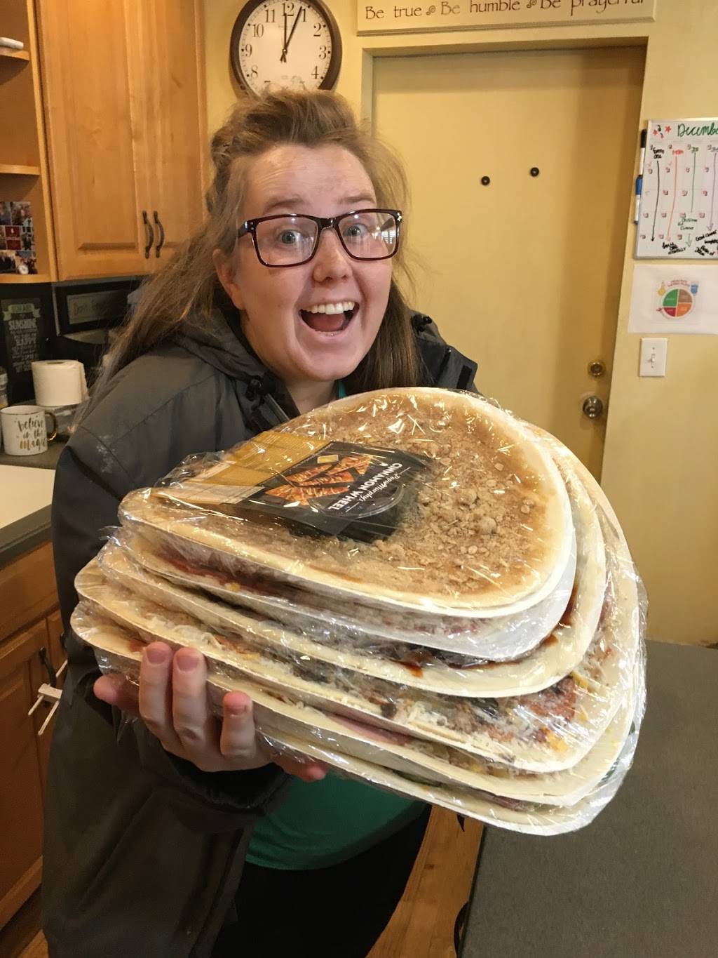 Papa Murphys | Take N Bake Pizza | meal takeaway | 3932 S 2300 E, Holladay, UT 84124, USA | 8012731300 OR +1 801-273-1300