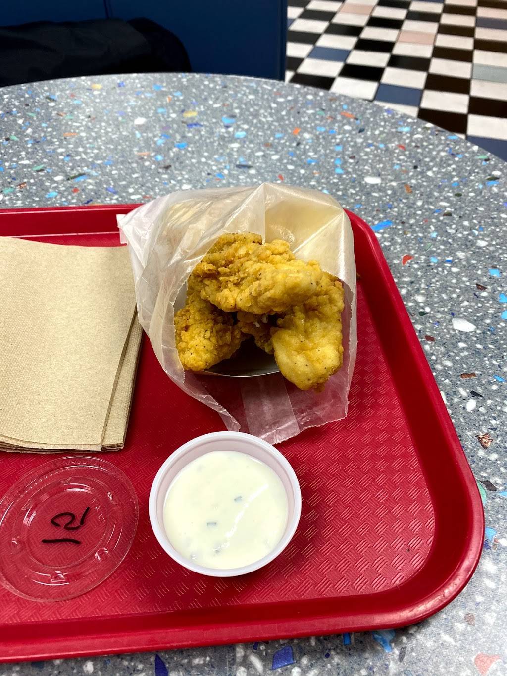 Igloo Frozen Custard | restaurant | 4909 Tazer Dr, Lafayette, IN 47905, USA | 7654490100 OR +1 765-449-0100