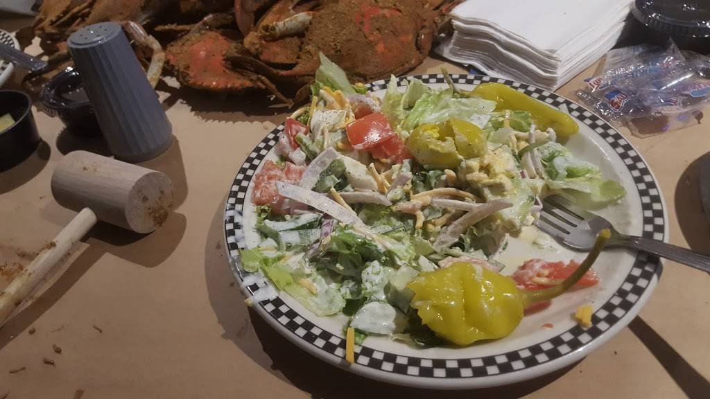 Windsor Inn Crab House | restaurant | 7207 Windsor Mill Rd, Windsor Mill, MD 21244, USA | 4109440446 OR +1 410-944-0446