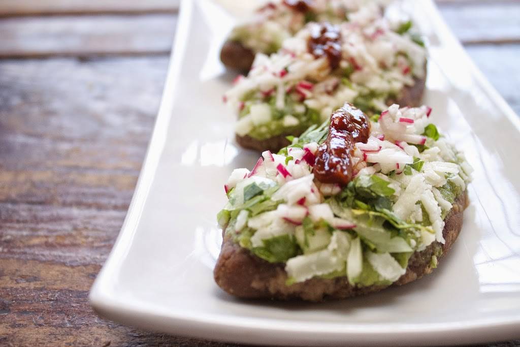 Lula Cocina Mexicana | restaurant | 2720 Main St, Santa Monica, CA 90405, USA | 3103925711 OR +1 310-392-5711